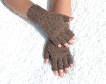 Brown finger tipless gloves, hand knitted 100% alpaca extra long finger gloves, soft & warm open finger gloves / hand warmers in medium size