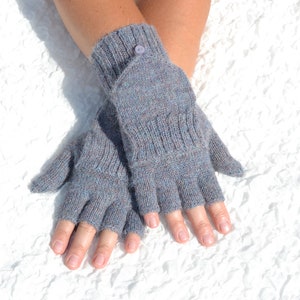 Handmade denim flip top mittens with closed thumbs