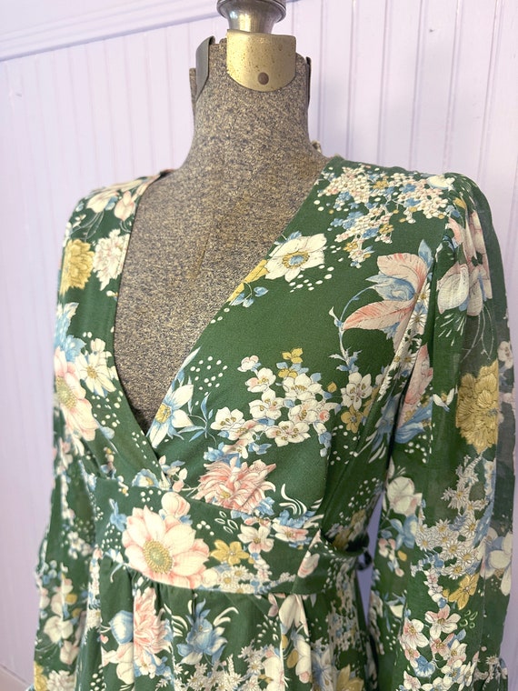 Vintage 1970's Maxi Floral Cotton Dress Bell Slee… - image 5