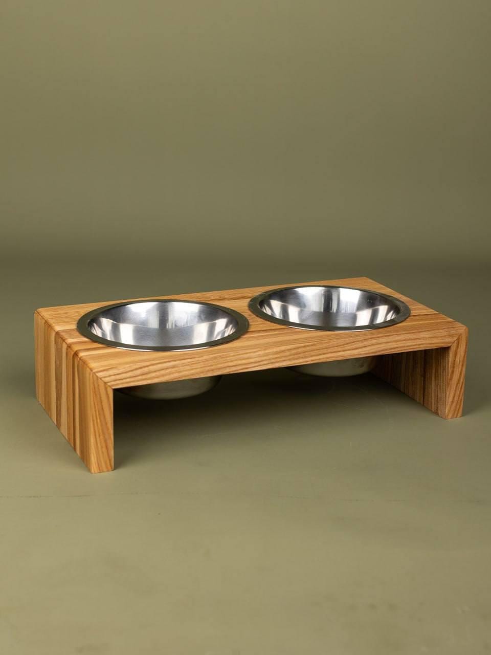 Wooden Dog Bowl Stand With 750 Ml Bowls, Elevated Dog Feeder, Raised Dog  Food and Water Station, Dog Owner Gift Idea, Dog Lover Present - Etsy