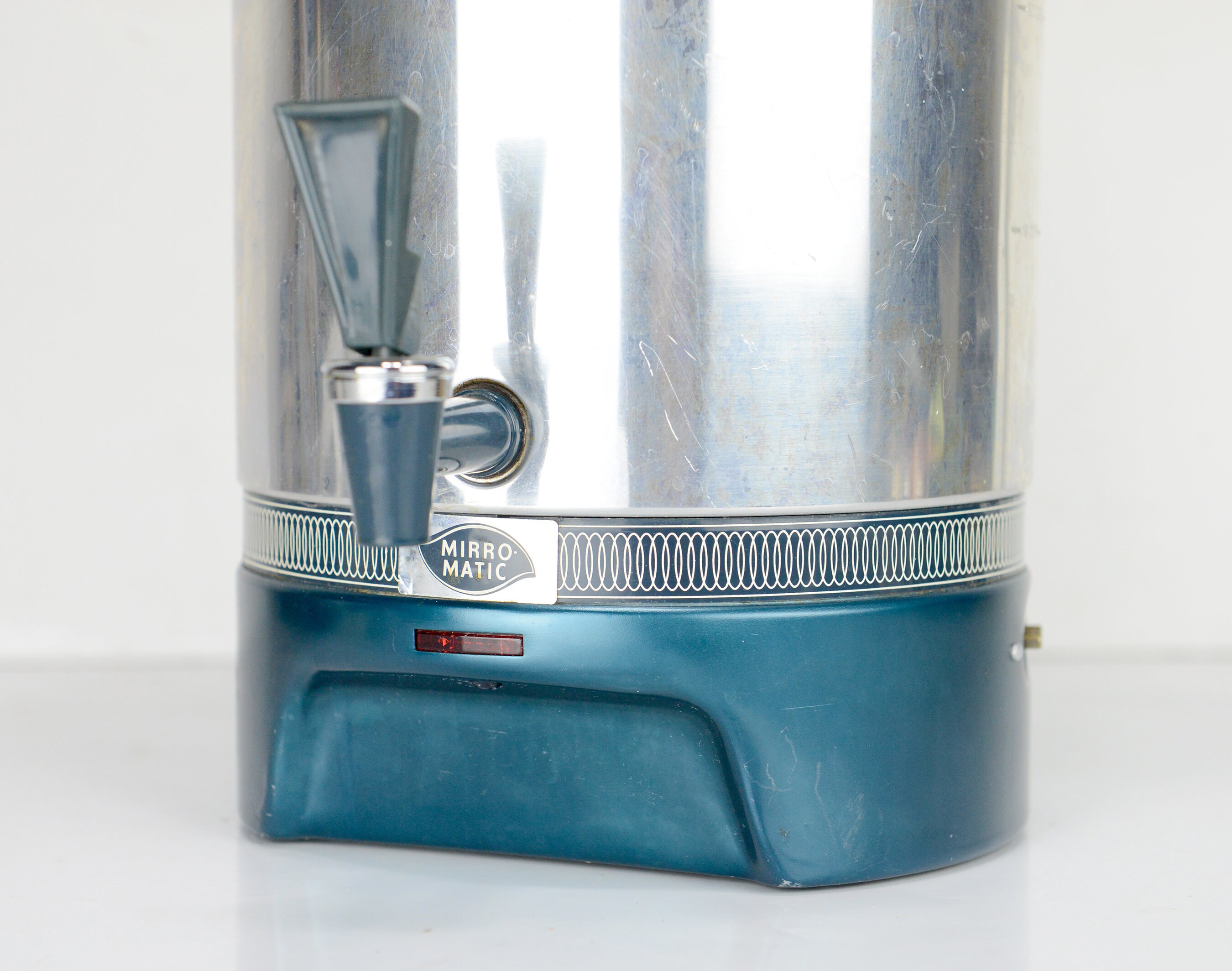 Vintage Mirro Matic Electric Percolator Coffee Pot, 10 Cup, Steel Blue,  Oval Top, 12, 1960's B85-8-28 