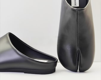 Women's retro Tabi ballet flats, closed-toe half-slippers, French folding shoes, split-toe shoes, Mary Jane shoes