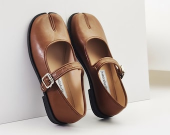 Women's Vintage Tabi Shoes, Vintage Tabi Mary Jane Shoes, French Foldable Women's Shoes, Split Toe Ballet Flats
