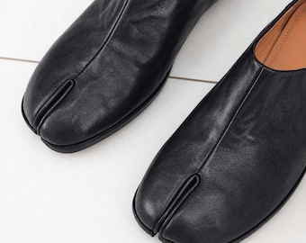 Vintage sheepskin Tabi loafers,handmade pleated flats,foldable heel split toe shoes,soft leather slip-ons,minimalist Tabi shoes