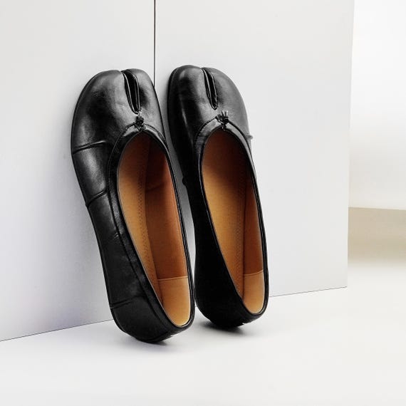Women's Vintage Tabi Shoes, Sheepskin-Vintage Tabi Mary Jane Shoes, Soft-soled pig's trotter split-toe shoes, Split Toe Ballet Flats