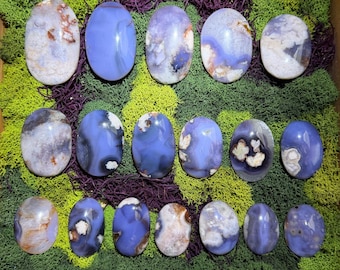 Blue Purple Flower Agate Palm Stones