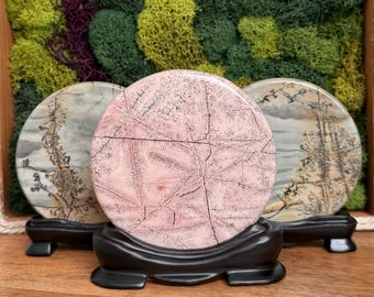 Picture Jasper Slab/Disc in Stand