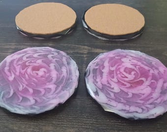 4er Set mehrfarbige Untersetzer aus Kunstharz, rosa, weiß, schwarz Diamant-Muster
