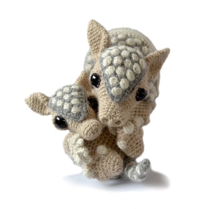 Armadillo Amigurumi Crochet Pattern Bundle PDF Téléchargement instantané Tilda et Earl image 1