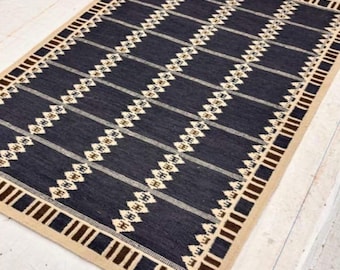 Alfombra Kilim escandinava hecha a mano en color beige índigo, 9x12 pies. Alfombra moderna de tejido plano con diseño geométrico. Tamaños personalizados.