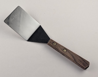 Mid Century Modern Mini Spatula Server - Stainless Steel Japan - Serrated Edge Dessert Turner - Vintage 1970s Kitchen Utensil