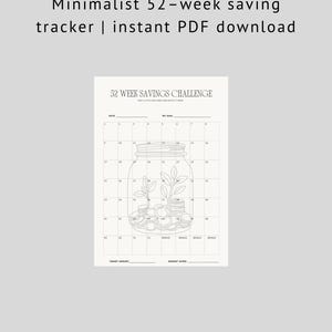 Könnte beinhalten: Minimalistischer 52-Wochen-Spar-Tracker, sofortiger PDF-Download. Das Design zeigt ein Glas mit Münzen und Pflanzen, mit dem Text "52 Week Savings Challenge". Der Tracker enthält Felder für Daten, Ziele und Sparbeträge.