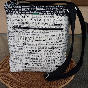 Bolso bandolera/bolso tipo bandolera/cartera hecho a mano en blanco y negro con correa ajustable y bolsillos exteriores