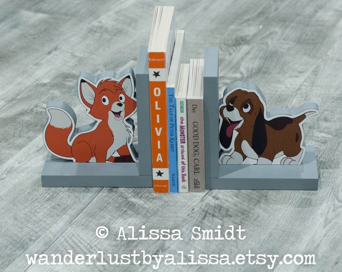Fox and Hound bookends, Custom Wooden Bookends (grey, gray, Tod, Copper, bookends)
