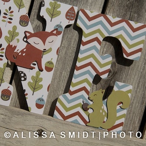 Letras para guardería de animales del bosque Letras con temática de animales del bosque Nombre de madera del bosque Zorro Oso Erizo Ciervo Hojas Mapache Ardilla Regalo para baby shower