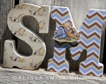 Letras do Ursinho Pooh - Letras de madeira personalizadas para berçário, berçário de menino ou menina - Letras do Ursinho Pooh (Leitão, Tigrão, Bisonho)