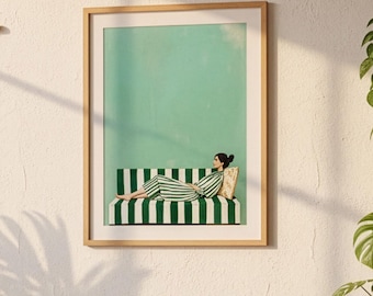 Impressão de arte minimalista em tons de verde para parede | Mulher moderna no sofá | Pôster relaxante para imprimir | Download digital para decoração de casa com estilo retrô