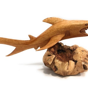 Great White Shark on Driftwood Base 12&quot; - Carved | #jro03A