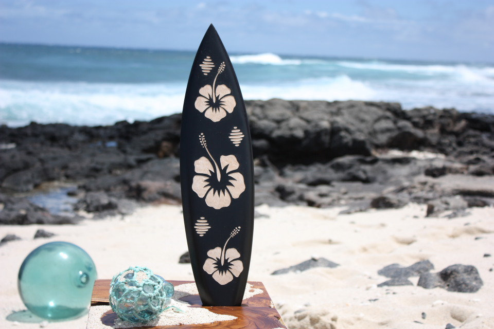 Wooden Surfboard W/ Hibiscus Flowers 20
