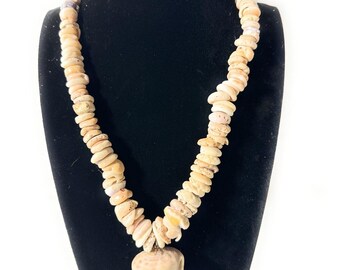 Collar de concha Puka, 30 cm con concha cónica púrpura grande / #pn033