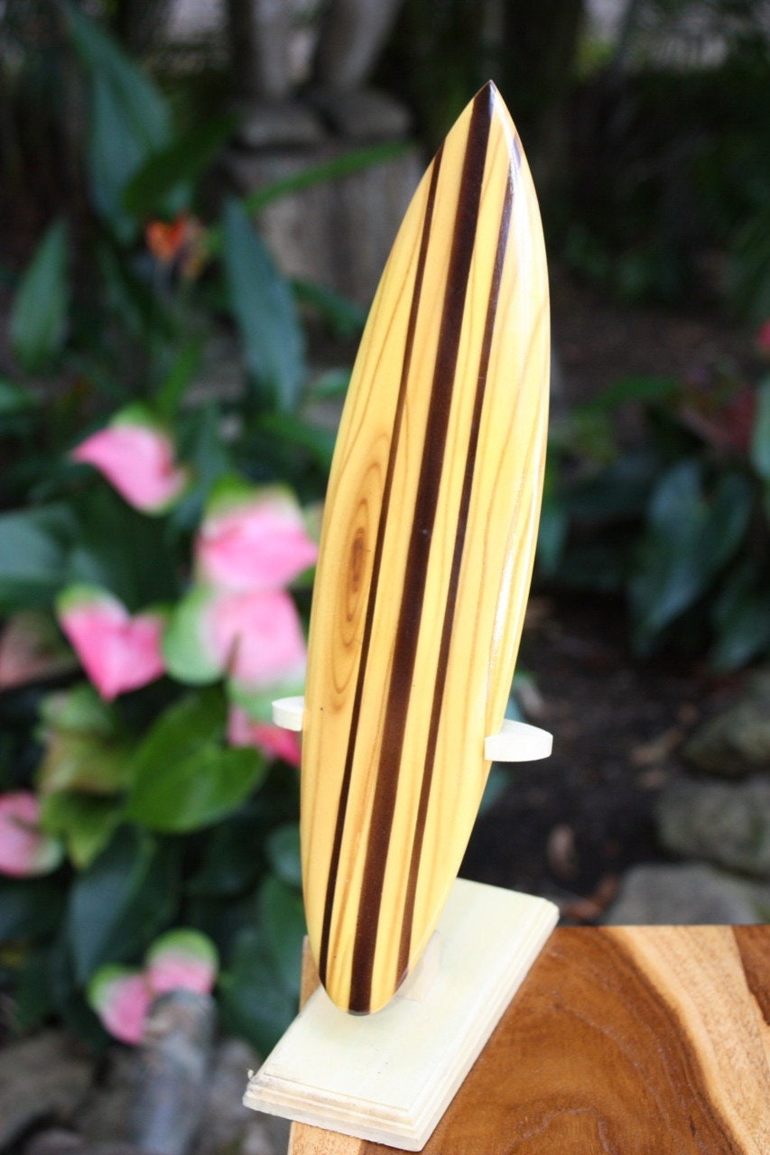 Classic Surfboard Natural W/ Vertical Stand 12" - Trophy | #wai350130n ...