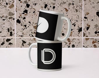 Letter D – double-sided – personalised monogram black & white mug