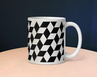 Cubes isométriques torsadés d'oeuvres d'art - motif géométrique - mug noir et blanc