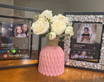 Custom Spotify Picture Frame