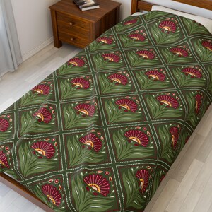 Olive Green Floral Throw Velveteen Plush Lightweight Blanket, Art Nouveau Throw image 2