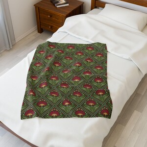 Olive Green Floral Throw Velveteen Plush Lightweight Blanket, Art Nouveau Throw image 4