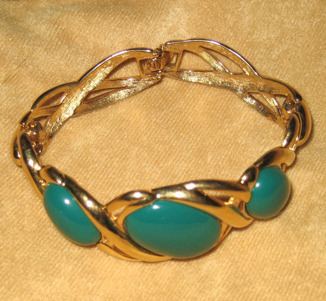 Bracelet Gold Tone with Green Stones Vintage Etsy
