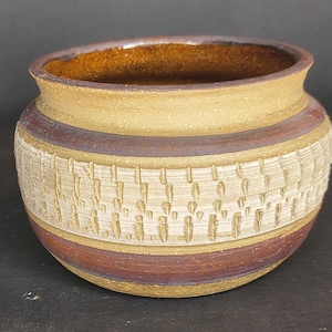 Signed American Studio Pottery Stoneware Pot made in the 1996