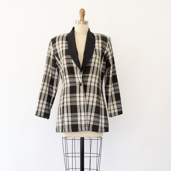 80s Menswear Plaid Blazer, Vintage Classic Nipped-Waist Blazer  (XS-S)