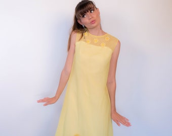 60s Daisy Mod Caftan Dress size XS/S