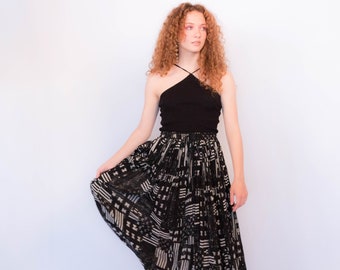 vintage Abstract Gauzy Crinkled Skirt size M/L