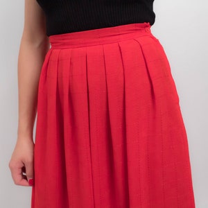 Vintage RED Midi Skirt. 80s High-Waisted Skirt. Vintage 80s Skirt. High-Waisted Pleated Skirt. Full Gathered Skirt. size: 25W / S image 2