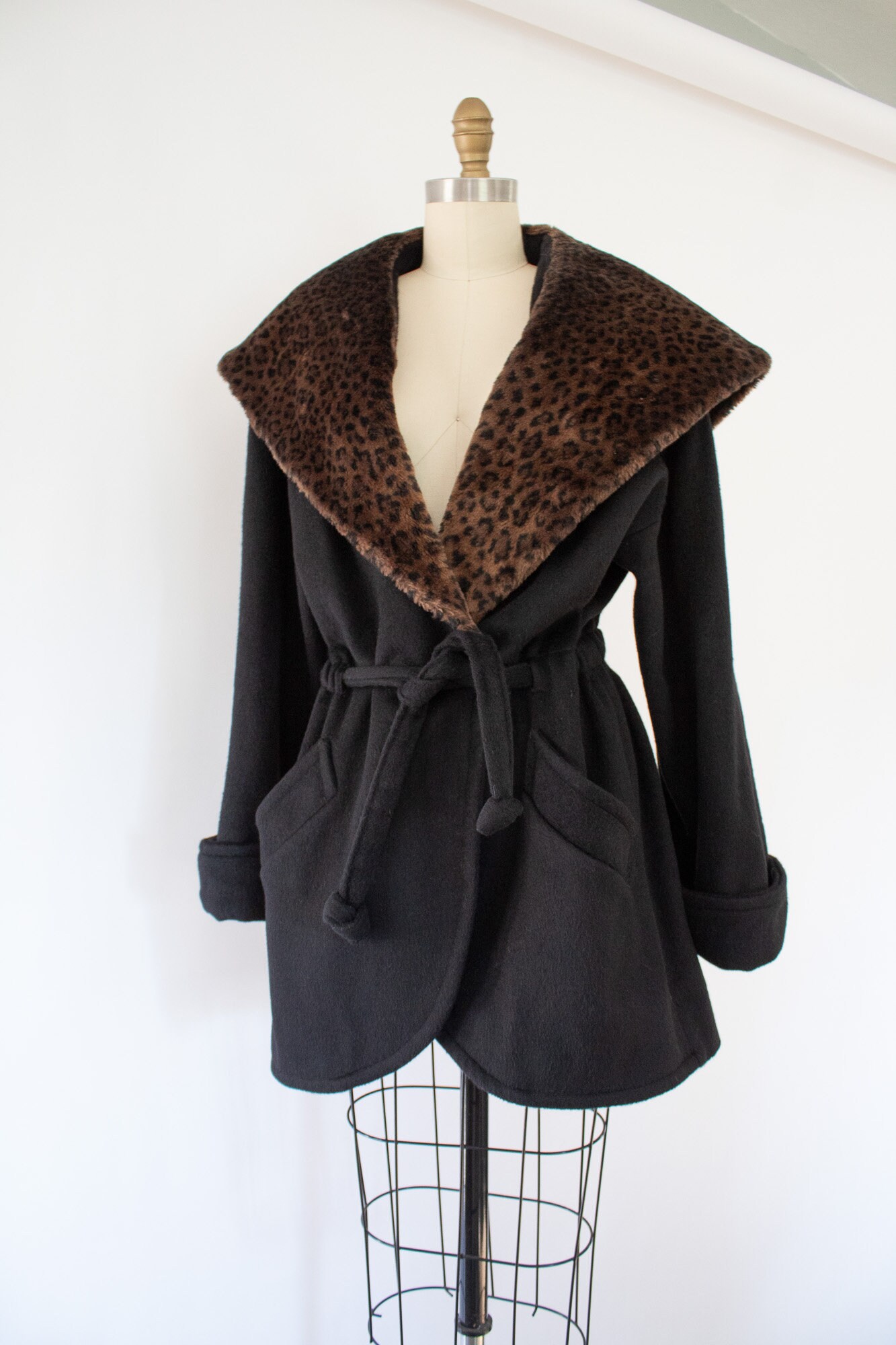 80s Leopard Hooded Jacket, Vintage Cinch Belt Jacket (XS-M 80s Leopard Hooded Jacket, Vintage Cinch Belt Jacket (XS-M