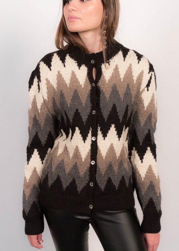 Vintage Chevron Alpaca Wool Sweater Cardigan fits… - image 3