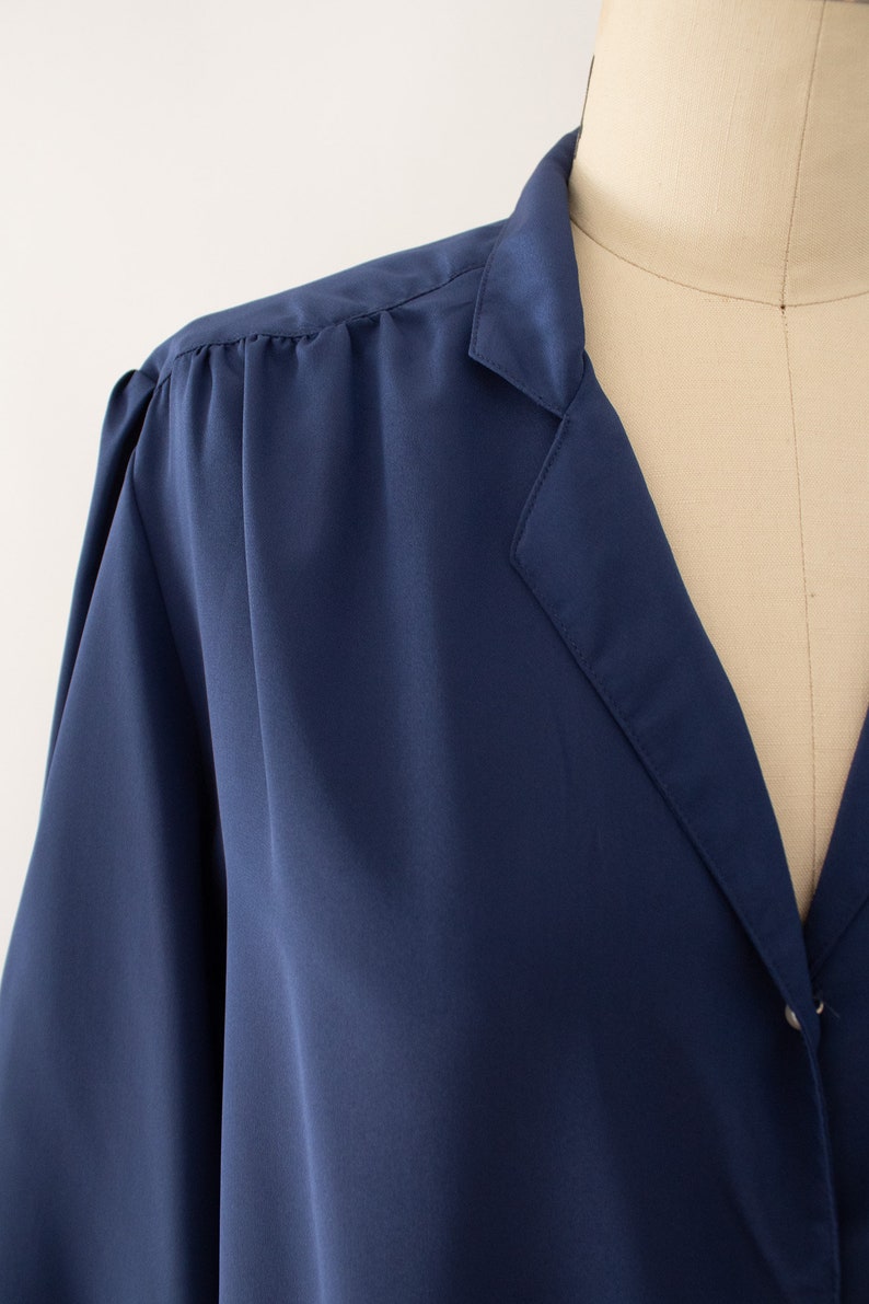 80s Secretary Silky Blouse, Vintage Minimal Blouse XS-M image 6