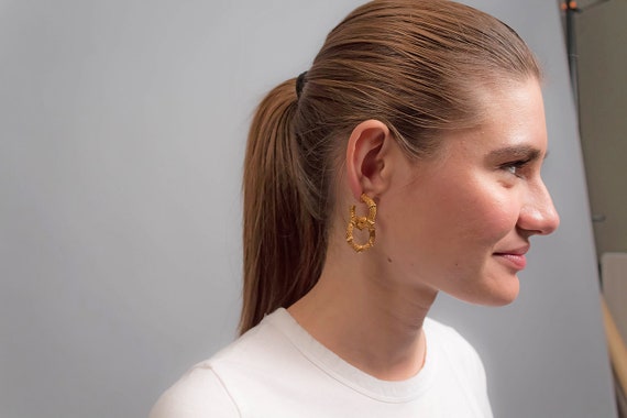 Hoop Earrings / Statement Earrings / 80s Hoop Ear… - image 3