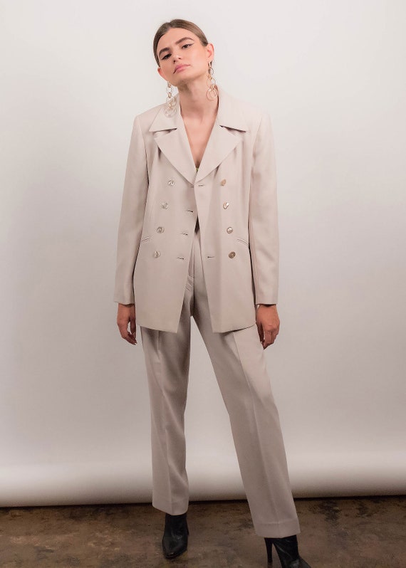 90s Minimal Pant Suit. Double-Breasted Pant Suit. High-Waisted Trousers. 90s Minimal Blazer. Minimal Pencil Skirt. Mens Wear Suit. Size: S