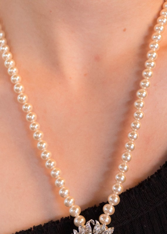 1950s Faux Pearl Baroque Adjustable Necklace - image 9