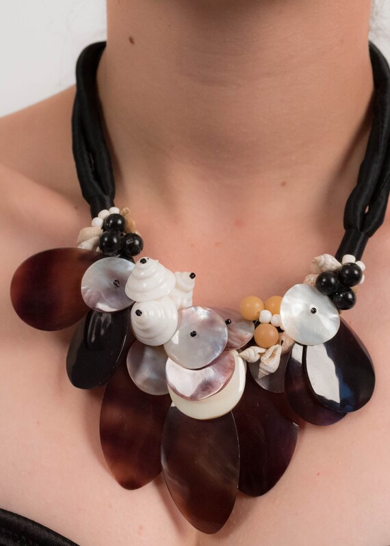 Vintage Shell Statement Necklace, 80s Shell Ocean… - image 5