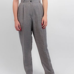 Liz Claiborne LINEN Trousers. Vintage Gingham Trousers. 90s Plaid Pants. Linen Blend Trousers. Picnic Gingham Pants. size: 27W / M image 3