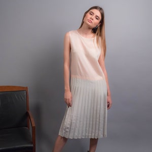 Vintage SILK Dress. 90s Minimal Dress. Drop Waist Dress. 90s Silk Dress. Vintage 90s Dress. Pleated Dress. size: XS/S