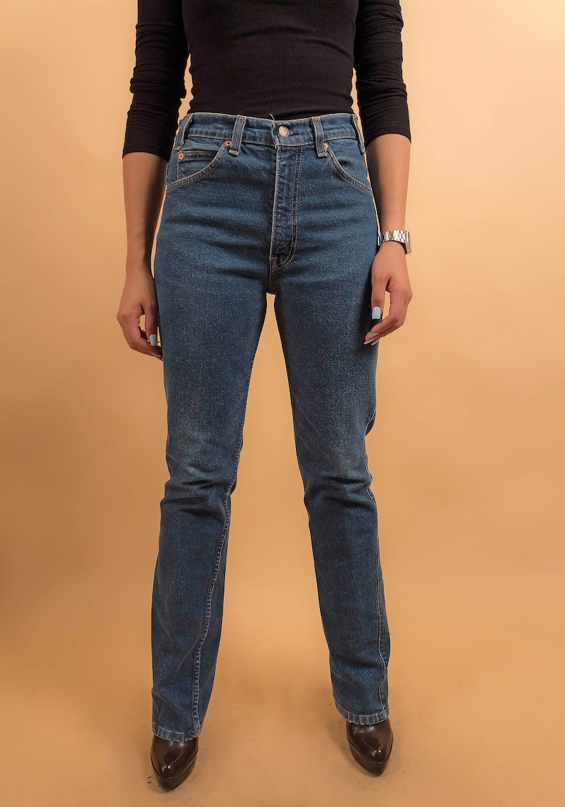 Vintage 70s Levis / Orange Tab Levis / High-Waisted Levis / High-Rise Denim / Vintage Denim / Straight Leg / Boho Denim Δ size: 28W image 3