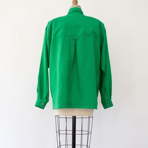 90s Kelly Green Utility Blouse, Vintage Oversized Double-Pocket Crinkled Shirt XS-M image 9