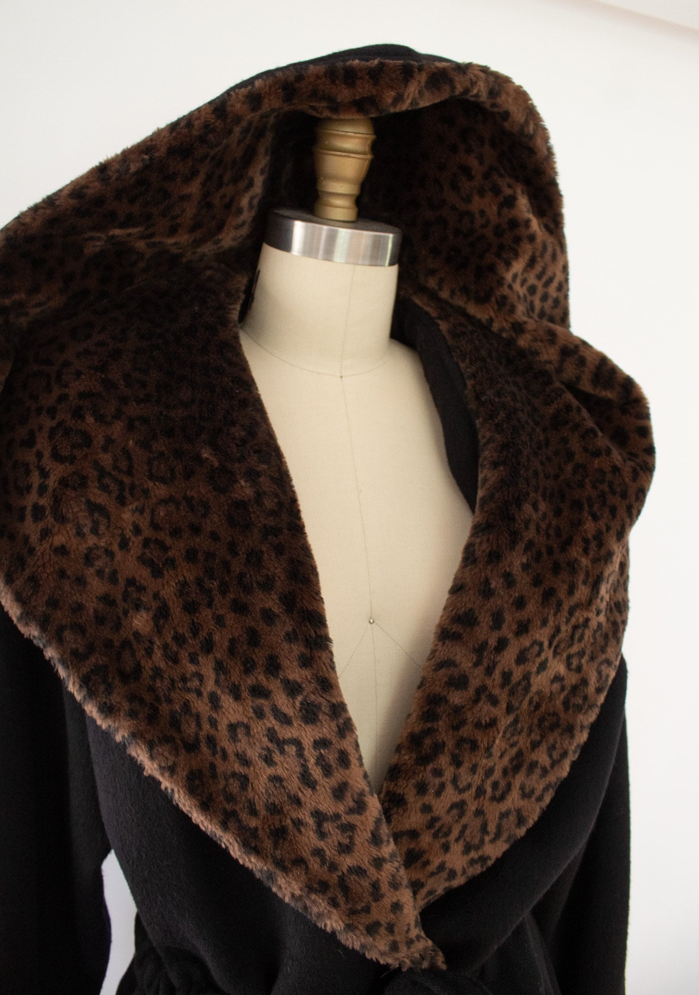 80s Leopard Hooded Jacket, Vintage Cinch Belt Jacket (XS-M 80s Leopard Hooded Jacket, Vintage Cinch Belt Jacket (XS-M