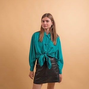Oversized Silk Blouse / Vintage 90s Shirt / Asian Blouse / Minimalist Blouse / Silky Shirt / Waist Tie Blouse Δ size: XS/S/M image 4