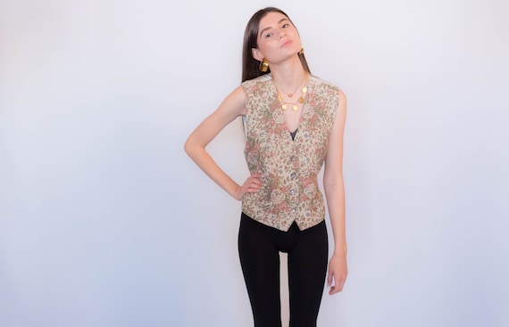 90s Liz Claiborne Floral Carpet Vest fits sizes S/M/L